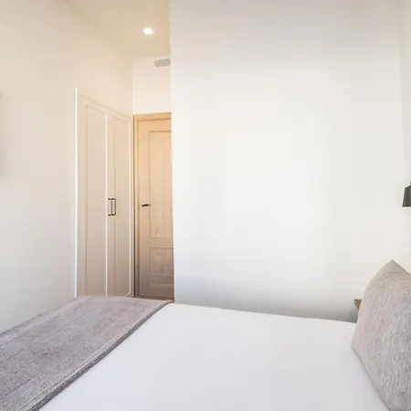 The Residences At Bartomeu 26, Benazet, Terrace Апартаменты